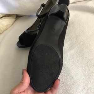 Karen Scott Shoes - Karen Scott Black peep toe pumps! Karen Scott Shoes - Karen Scott Black peep toe pumps!